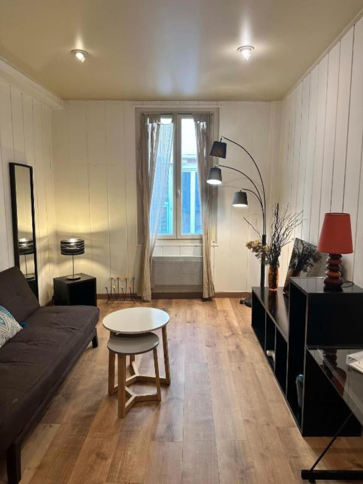 Apartment Bosio Raoul - And Steps Away From The Sea *